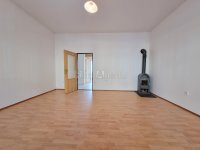 Nemovistost Byt 2+1, vl. osobní,  ul. Msgr. Šrámka, Nový Jičín  - obývací pokoj